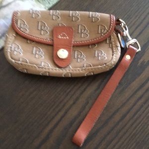 Tan Dooney bourke sm wristlet  6 x 4